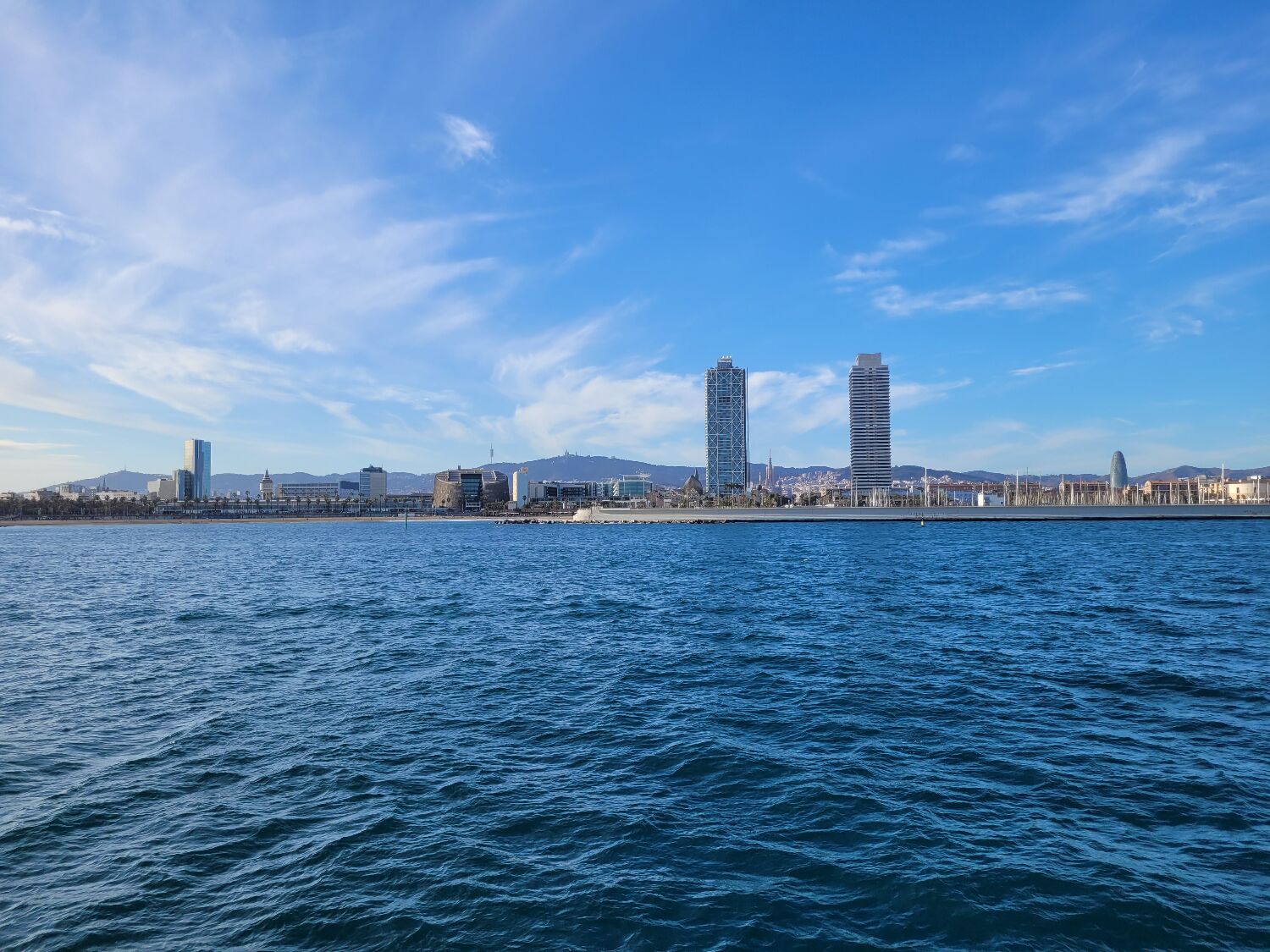 Magická Barcelona pro rodiče s dětmi: město, moře a podmořský svět