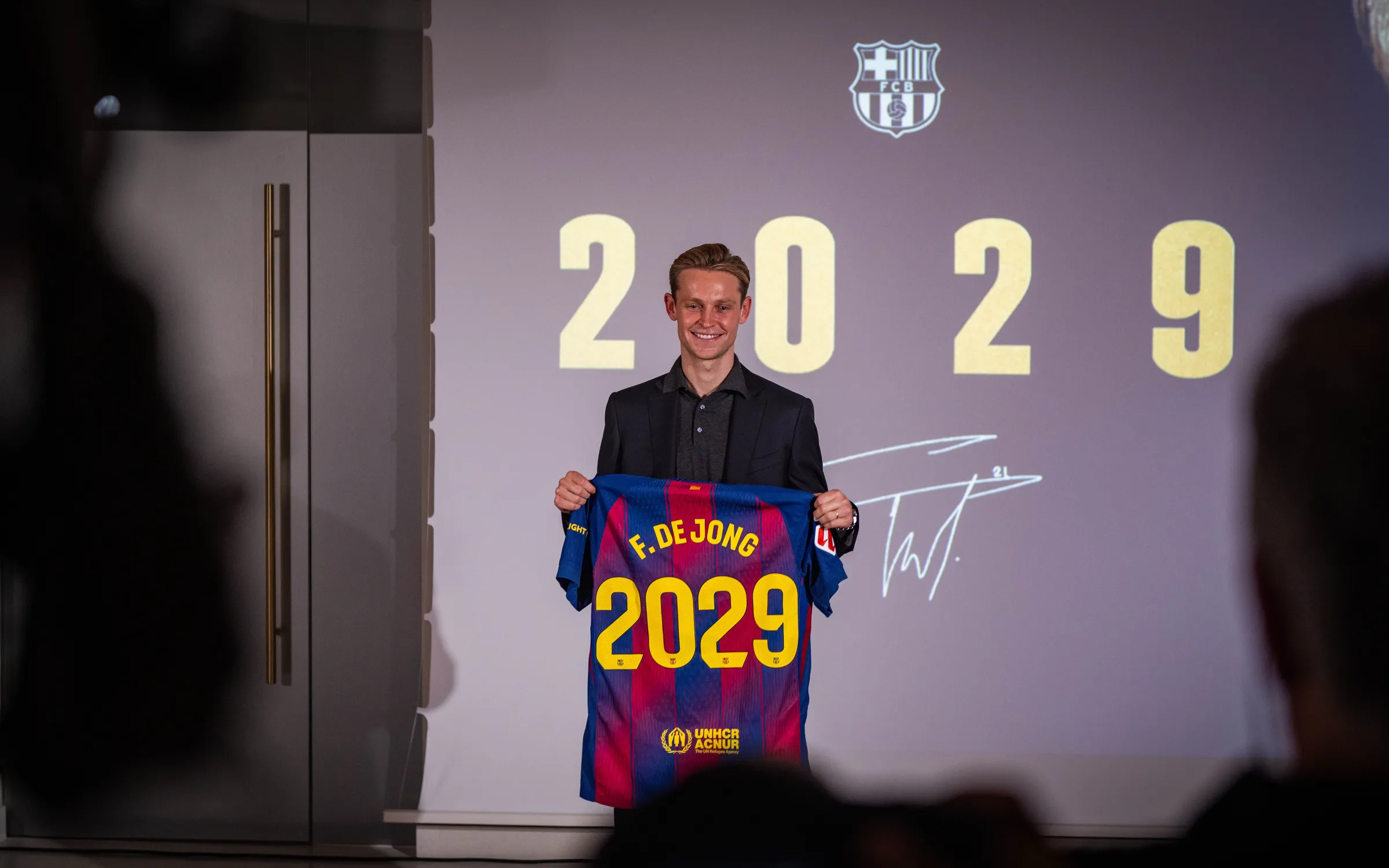Frenkie de Jong prodloužil smlouvu do roku 2029