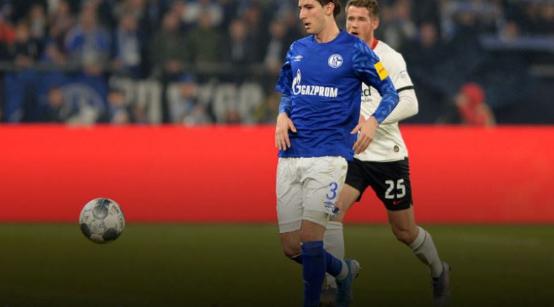 Oficiálne: Miranda sa vracia z hosťovanie v Schalke