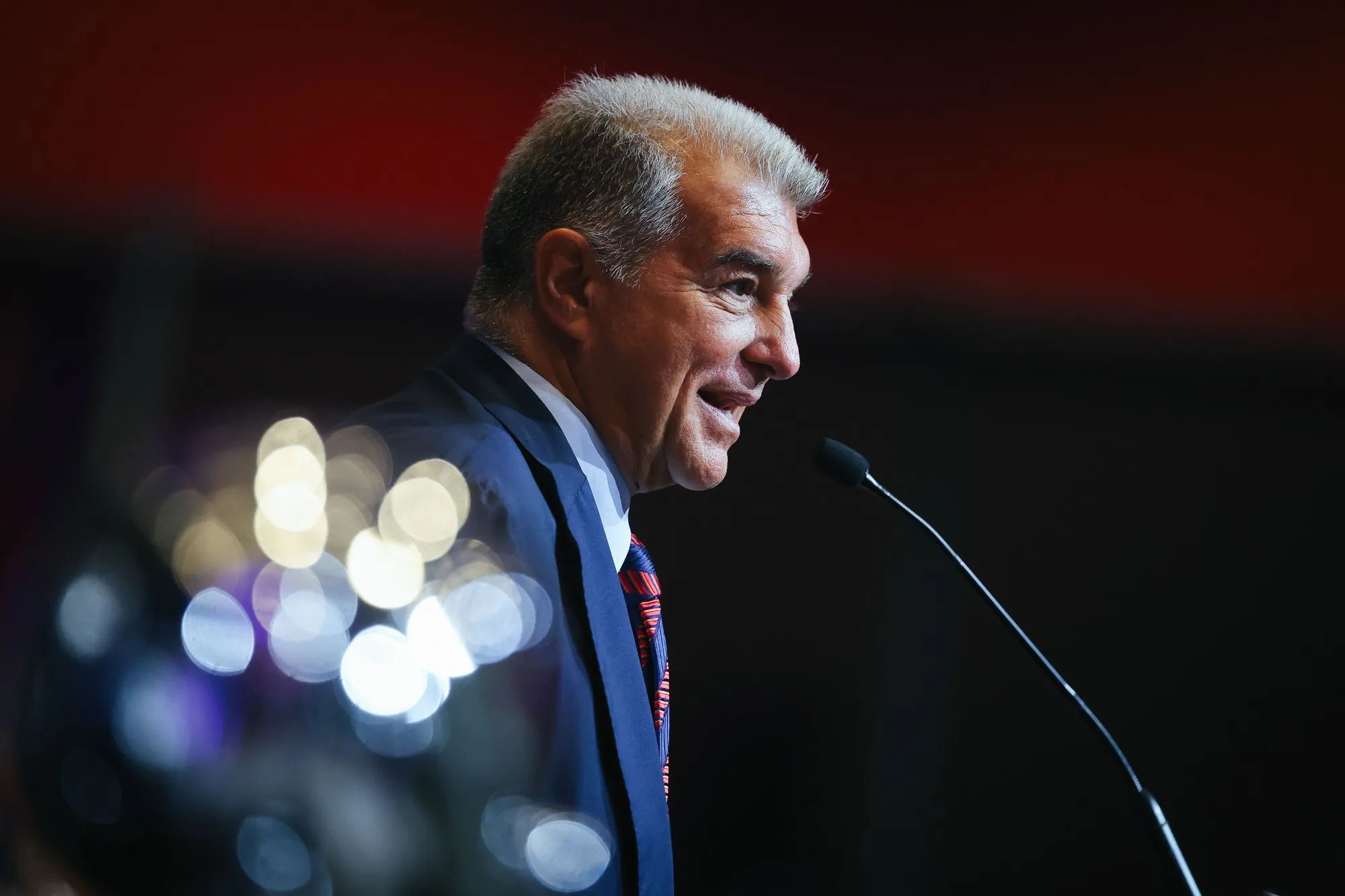 Kauza Álvarez graduje: Laporta potvrdil zájem hráče, Atlético transfer do Barçy vylučuje