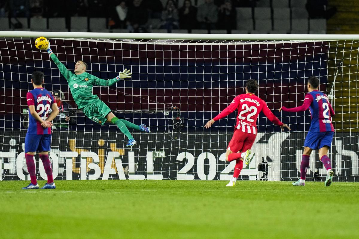 Iñaki Peña prodloužil smlouvu do roku 2029 a odešel na hostování do Elche